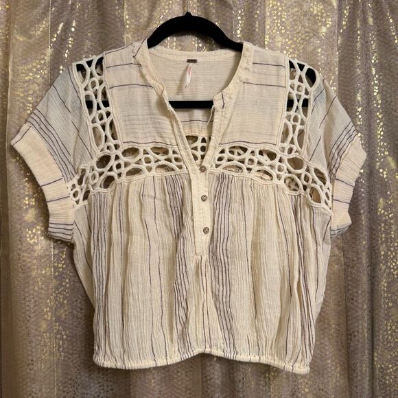 Free People Boho Ivory Cedar Lace Cropped Pullover Knit Cotton Top Small NWOT - Picture 1 of 9